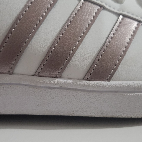 ADIDAS WHITE SNEAKERS - Picture 3 of 7